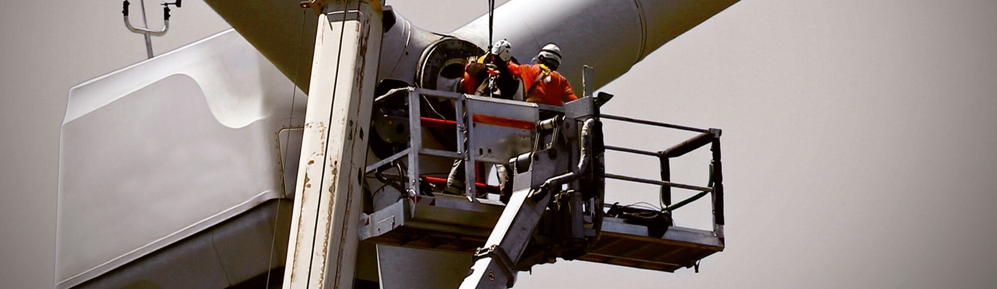 Technicians repairing wind turbine using FACOM tools Technicians repairing wind turbine using FACOM tools